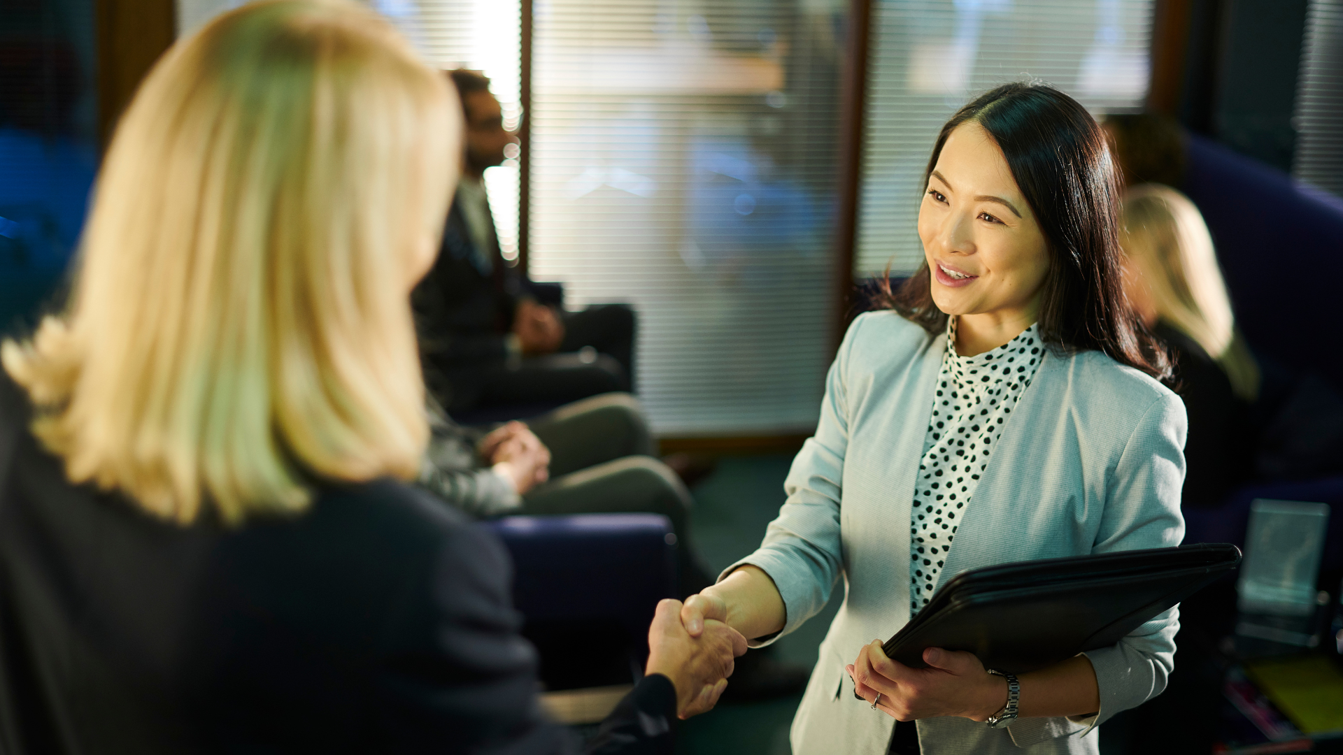 Resume Strategists | You have one chance to make a powerful first impression.